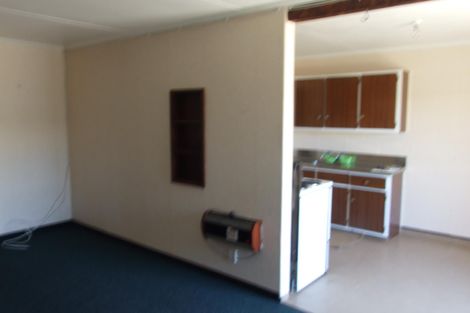 Photo of property in 505 Featherston Street, Roslyn, Palmerston North, 4414