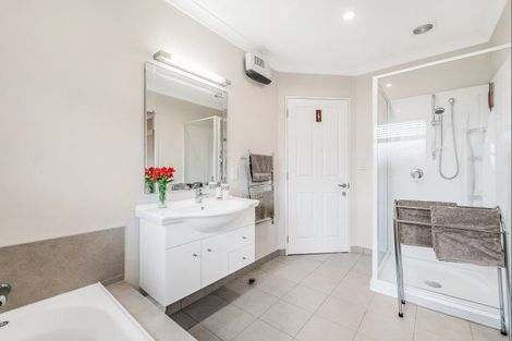 Photo of property in 72 Rotherham Drive, West Melton, 7618