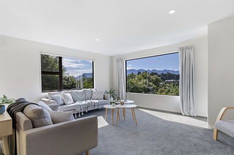 Photo of property in 41c Dart Place, Fernhill, Queenstown, 9300