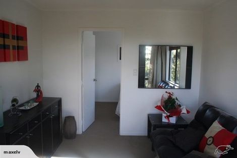 Photo of property in 441 Titirangi Road, Titirangi, Auckland, 0604