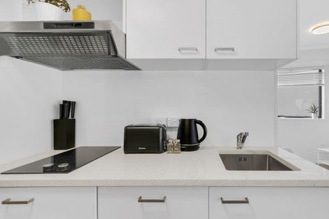 Photo of property in 96 On Symonds Apartments, 909/96 Symonds Street, Grafton, Auckland, 1010