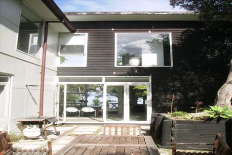 Photo of property in 53 Arapito Road, Titirangi, Auckland, 0604