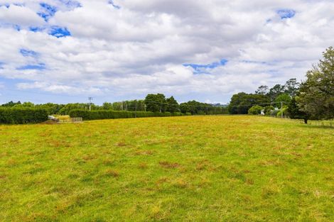 Photo of property in 326 Tauraroa Road, Maungakaramea, 0178