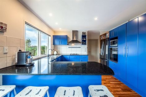 Photo of property in 32 Fairway Avenue, Red Beach, 0932