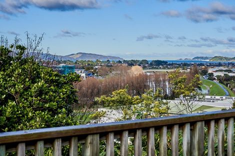 Photo of property in 4 Gaskill Grove, Harbour View, Lower Hutt, 5010