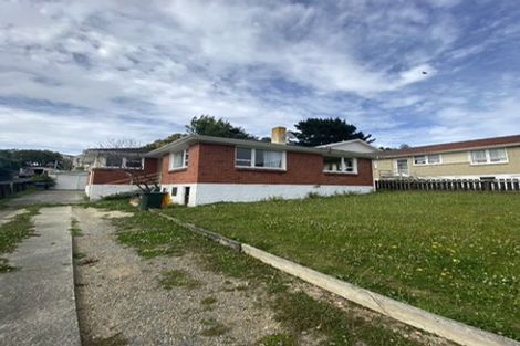 Photo of property in 19 Mahinawa Street, Takapuwahia, Porirua, 5022