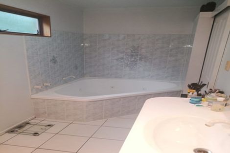 Photo of property in 12 Worsley Way, Bellevue, Tauranga, 3110