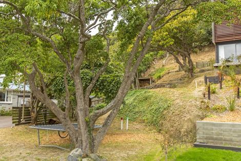 Photo of property in 24a Tawa Street, Eastbourne, Lower Hutt, 5013