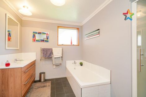 Photo of property in 73 Black Road, Otatara, Invercargill, 9879