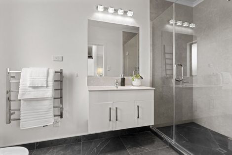 Photo of property in 16 Hehan Close, Cambridge, 3434