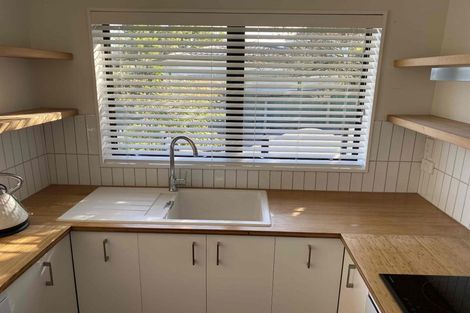 Photo of property in 1/46 Campbell Street, Havelock North, 4130