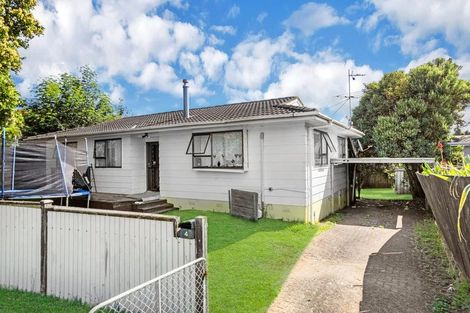 Photo of property in 4 Antalya Place, Manurewa, Auckland, 2102