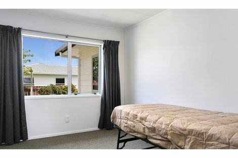 Photo of property in 35 Otupai Street, Two Mile Bay, Taupo, 3330