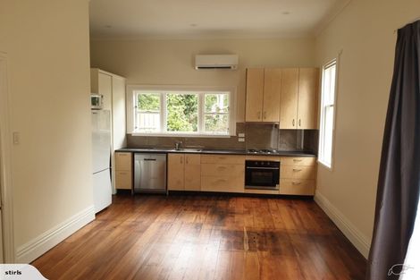 Photo of property in 78 Raroa Road, Kelburn, Wellington, 6012