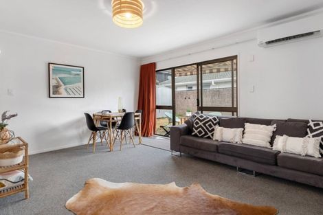 Photo of property in 2/100 Ranch Road, Mount Maunganui, 3116