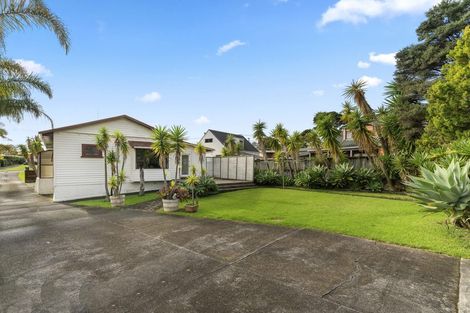 Photo of property in 3 Wharf Road, Te Atatu Peninsula, Auckland, 0610