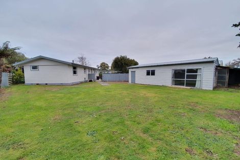 Photo of property in 50 Apollo Parade, Milson, Palmerston North, 4414