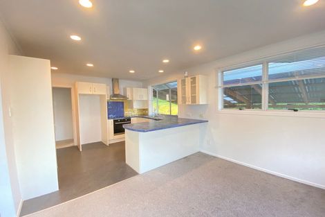 Photo of property in 10 Datura Place, Sunnynook, Auckland, 0620