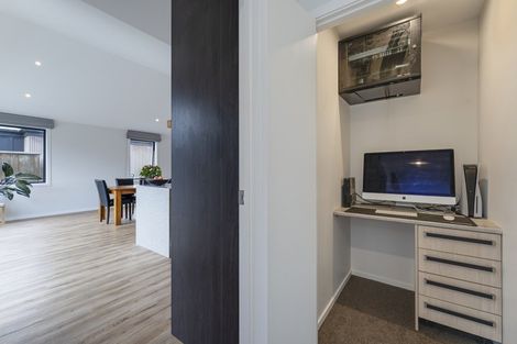 Photo of property in 69 Jack Hanley Drive, Jacks Point, Queenstown, 9371