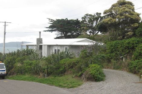 Photo of property in 1 Hydes Road, Raumati South, Paraparaumu, 5032