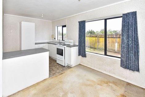 Photo of property in 27 Horlicks Place, Randwick Park, Auckland, 2105