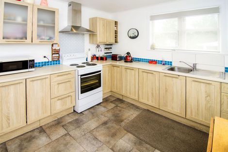 Photo of property in 3 Montgomery Place, Lansdowne, Masterton, 5810