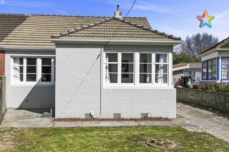 Photo of property in 15 Watkins Grove, Taita, Lower Hutt, 5011