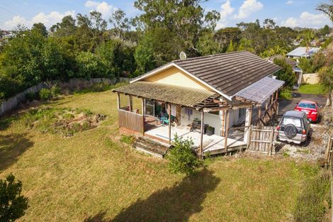 Photo of property in 62 Harmel Road, Glendene, Auckland, 0602