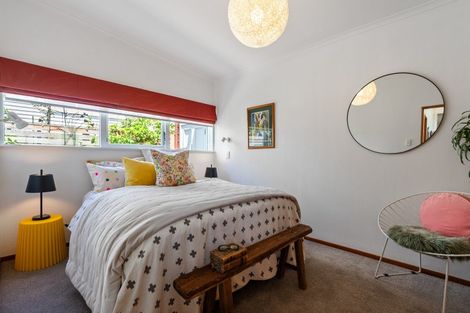 Photo of property in 6 Dorset Way, Wilton, Wellington, 6012