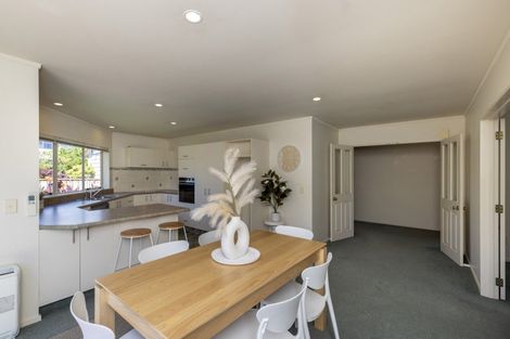 Photo of property in 22 Kowhai Grove, Raumati Beach, Paraparaumu, 5032