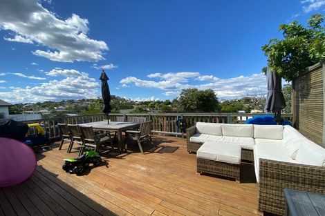 Photo of property in 4 Waiora Road, Stanmore Bay, Whangaparaoa, 0932