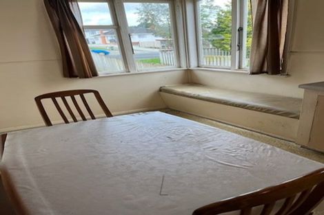 Photo of property in 97 Hillsborough Road, Hillsborough, Auckland, 1042