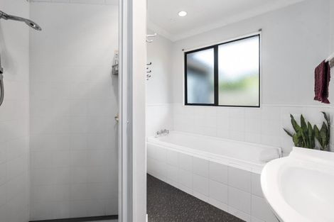 Photo of property in 26 Carter Drive, Pomare, Rotorua, 3015