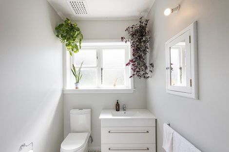 Photo of property in 3 Anderson Street, Hokowhitu, Palmerston North, 4410