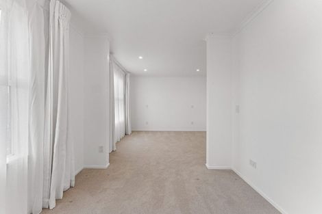 Photo of property in 11 Avon Place, Springvale, Whanganui, 4501