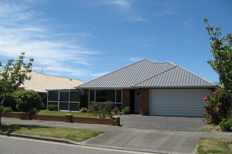 Photo of property in 2/52a Berkshire Drive, Avonhead, Christchurch, 8042