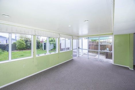 Photo of property in 27 Fuchsia Avenue, Pukete, Hamilton, 3200
