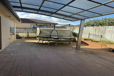 Photo of property in 3 Askerne Drive, Flat Bush, Auckland, 2016