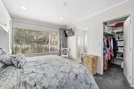 Photo of property in 2/21 Sharpe Crescent, Wainuiomata, Lower Hutt, 5014