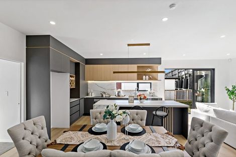 Photo of property in 20 Mara Way, Sunnyvale, Auckland, 0612