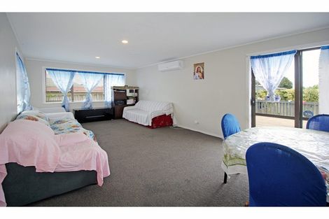 Photo of property in 14 White Road, Manurewa, Auckland, 2102