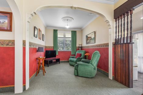 Photo of property in 16 Seddon Street, Levin, 5510