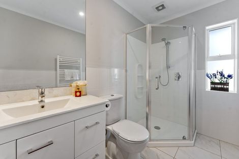 Photo of property in 19 Turua Rise, Karaka, Papakura, 2113