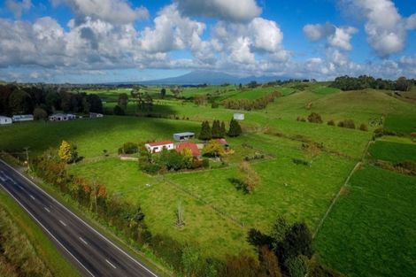 Photo of property in 1024 Mountain Road, Waiongana, Inglewood, 4389