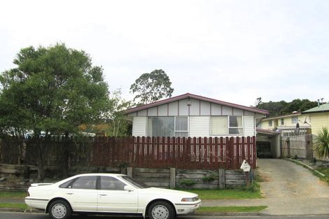 Photo of property in 3 Edelweiss Grove, Timberlea, Upper Hutt, 5018