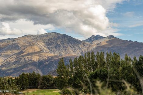 Photo of property in 73 Cotter Avenue, Arrowtown, 9302