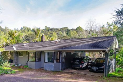 Photo of property in 777 West Coast Road, Oratia, Auckland, 0604