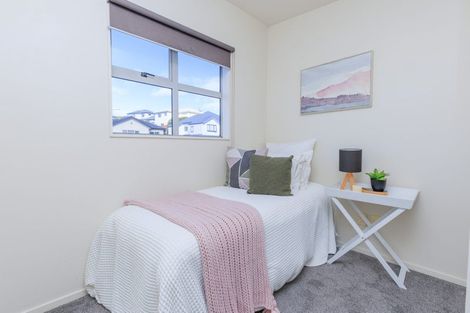 Photo of property in 10 Erlestoke Crescent, Churton Park, Wellington, 6037