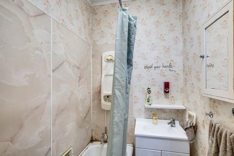 Photo of property in 1/39 Seddon Crescent, Marewa, Napier, 4110