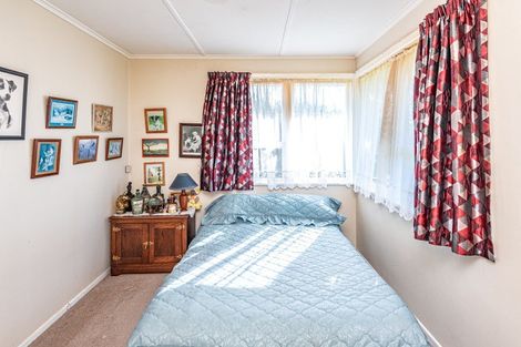 Photo of property in 23 Gloag Street, Waverley, 4510